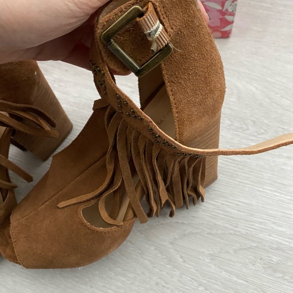 Chinese Laundry Fringe Booties - Picture 7 of 8